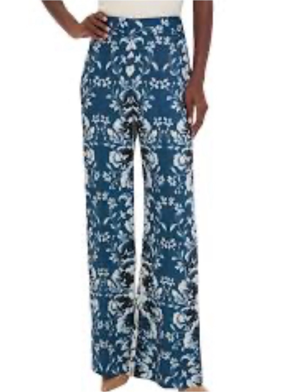 NWOT Tuckernuck Blue and White Floral Wide-Leg Pants